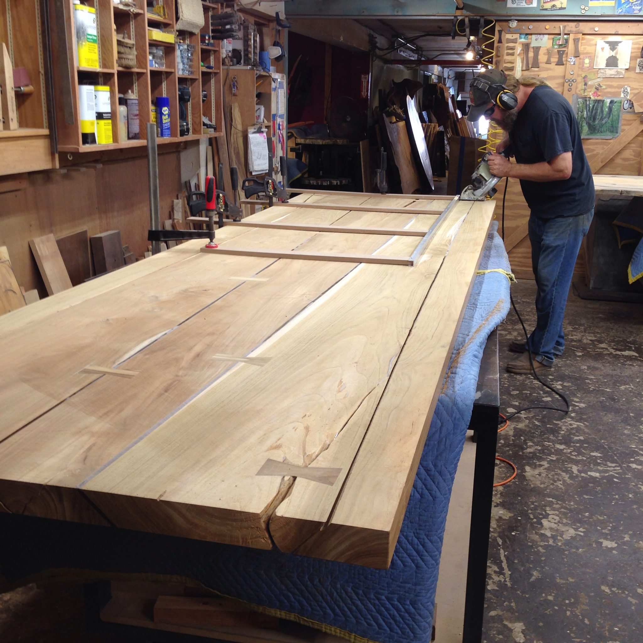 Custom Crafted Reclaimed Wood Furniture and Slab Tables