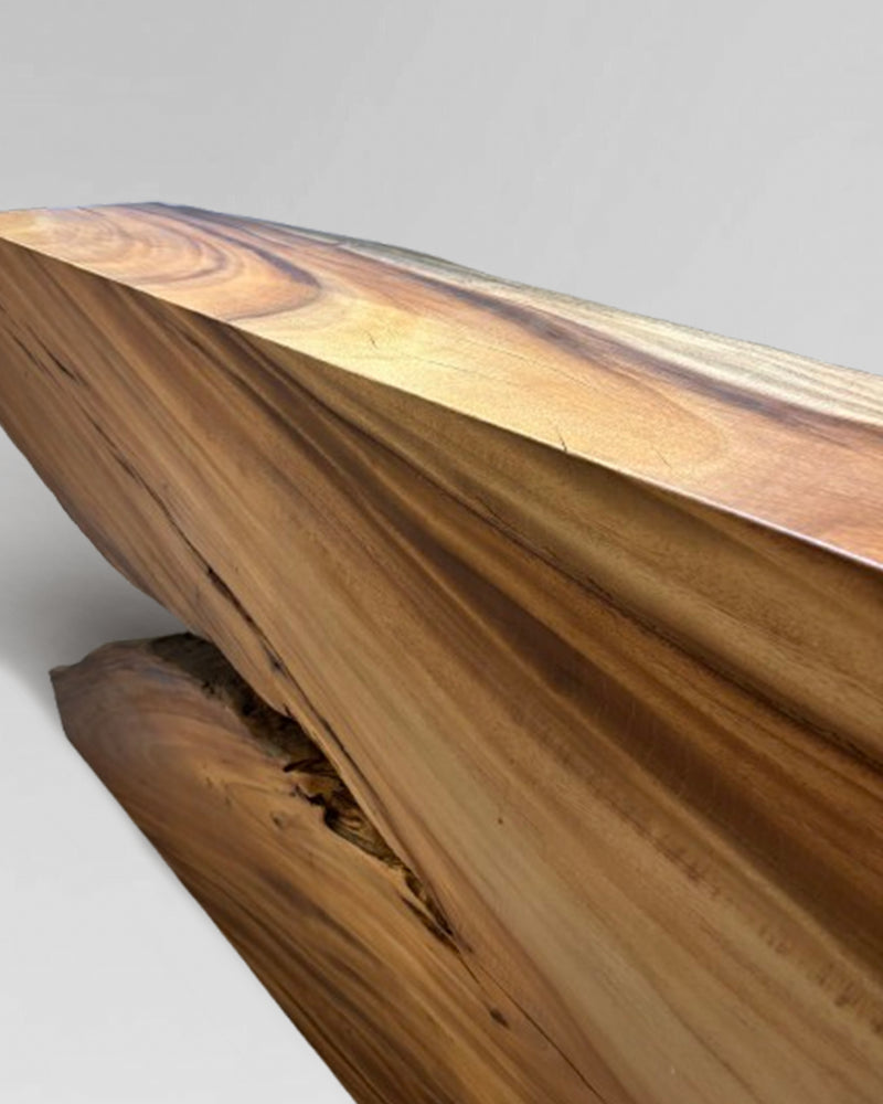 Acacia Console 16