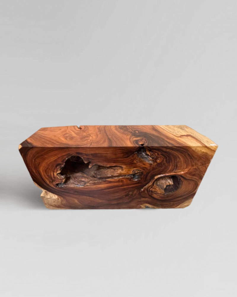 Acacia Console 17