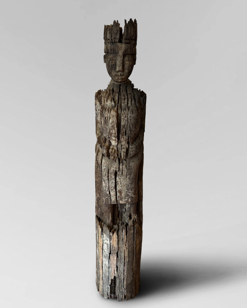 Dayak "Hamptong" tribal statue