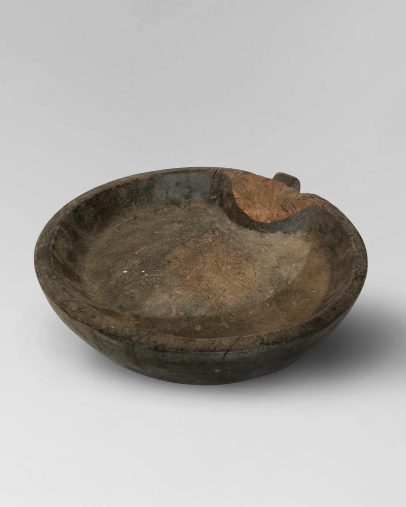 Tana Toraja tribal offerring tray
