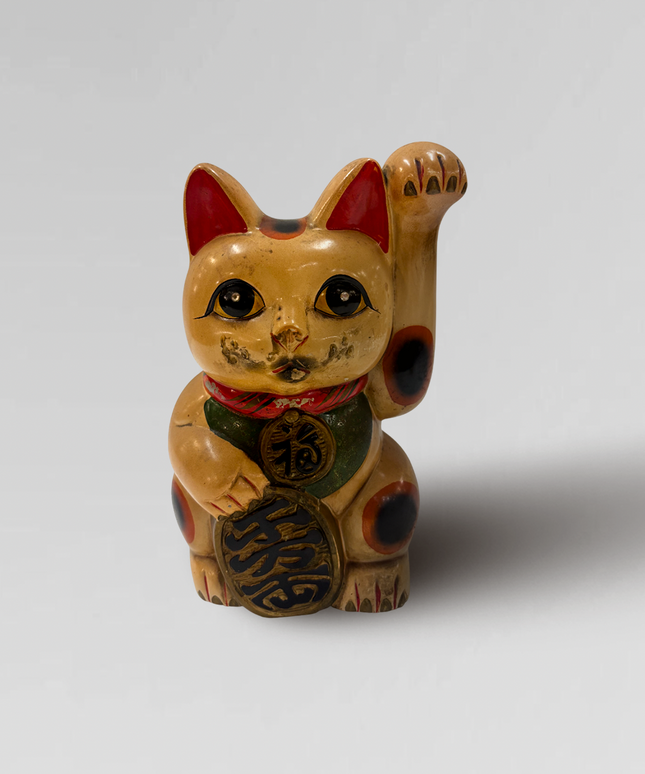 Vintage Japanese Maneki Neko