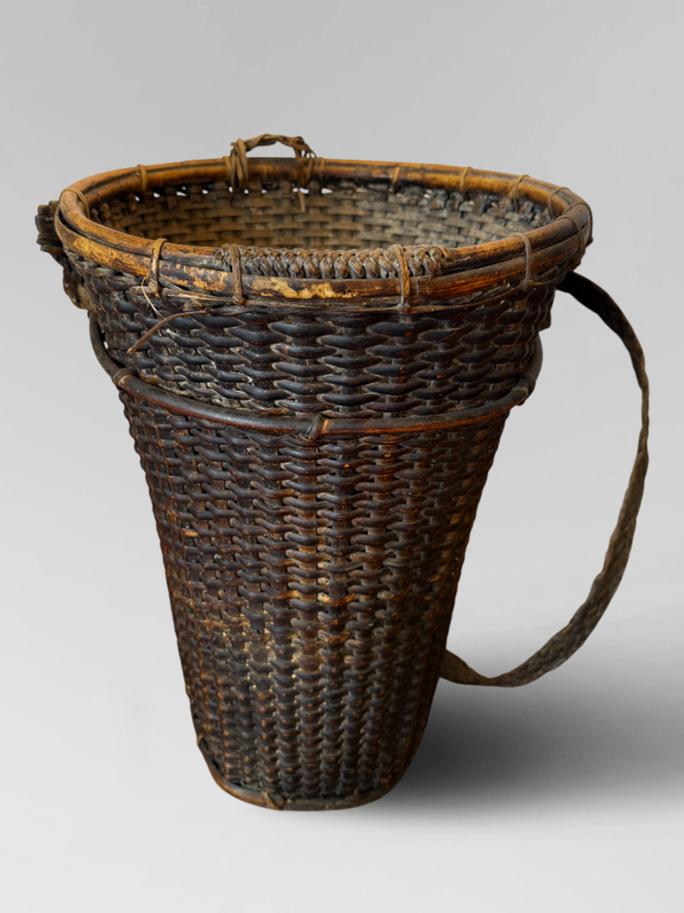 Hand Woven basket from the Dayak tribe 2