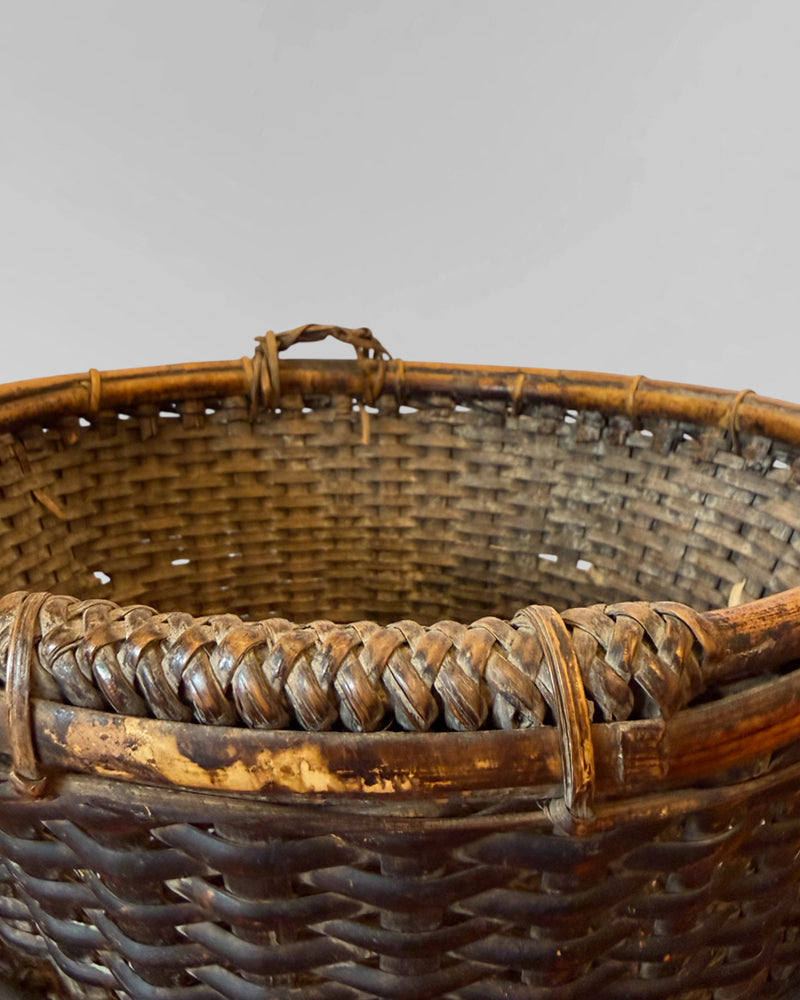 Hand Woven basket from the Dayak tribe 2