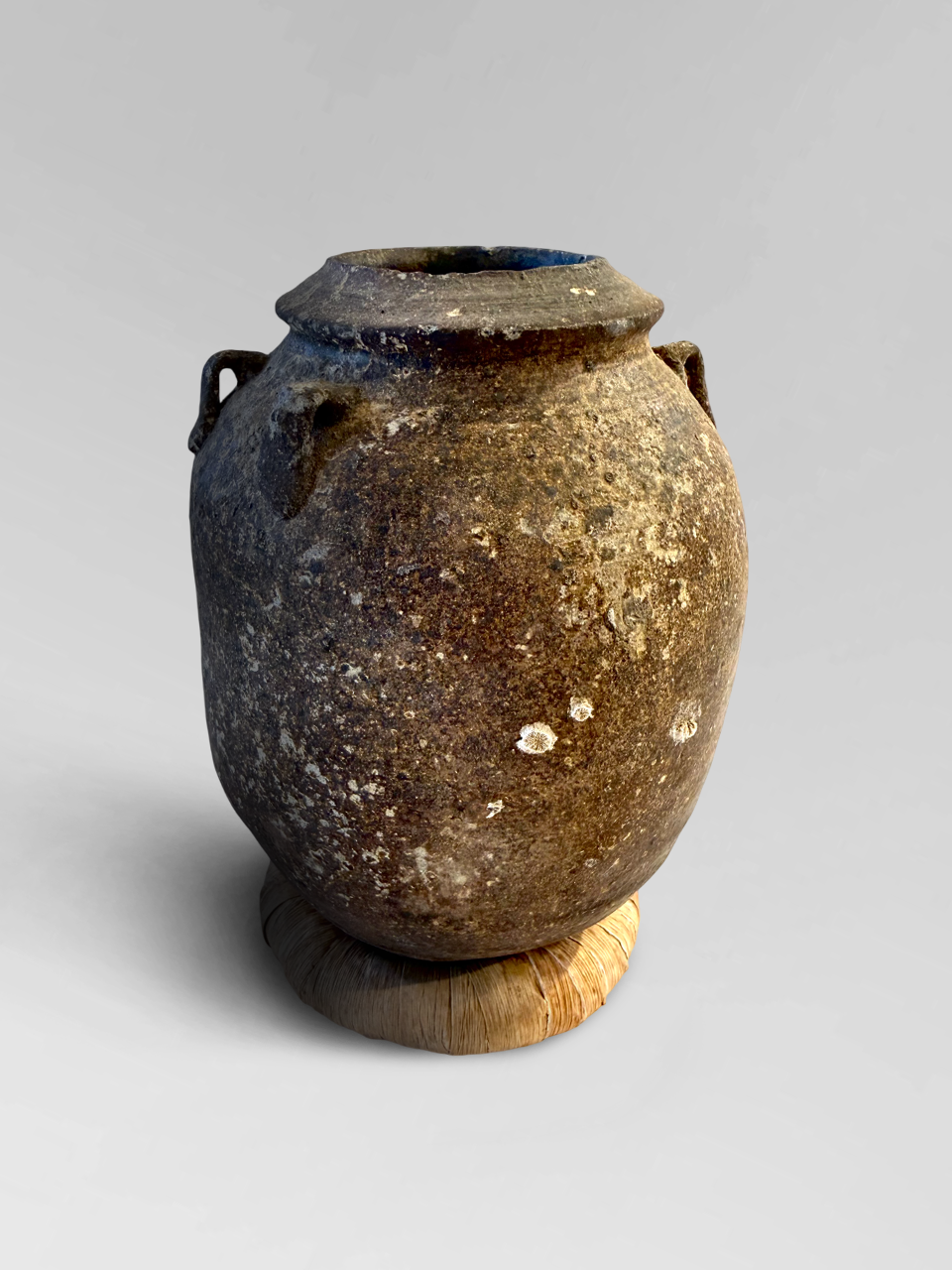 15th century shipwreck pot