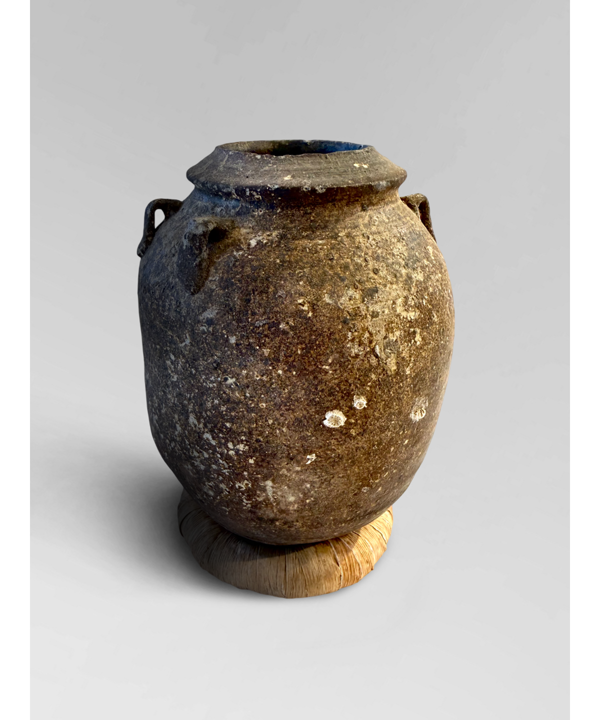 15th century shipwreck pot