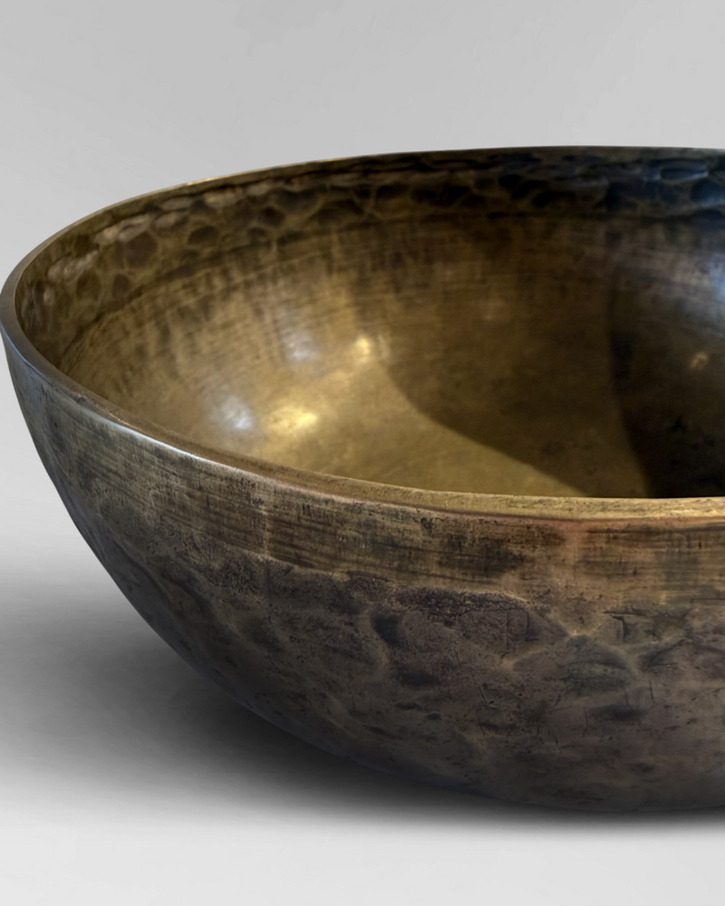 100-200 yr old singing bowl