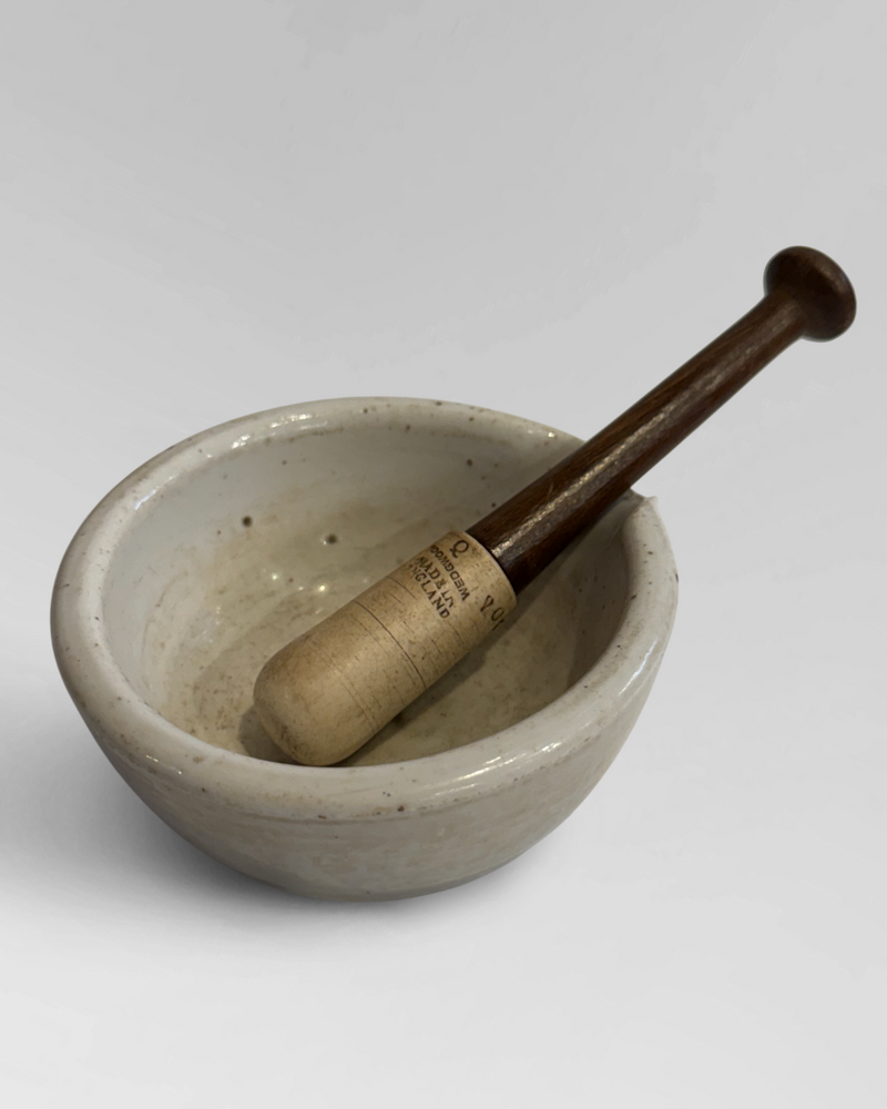 Porcelain mortar and pestle