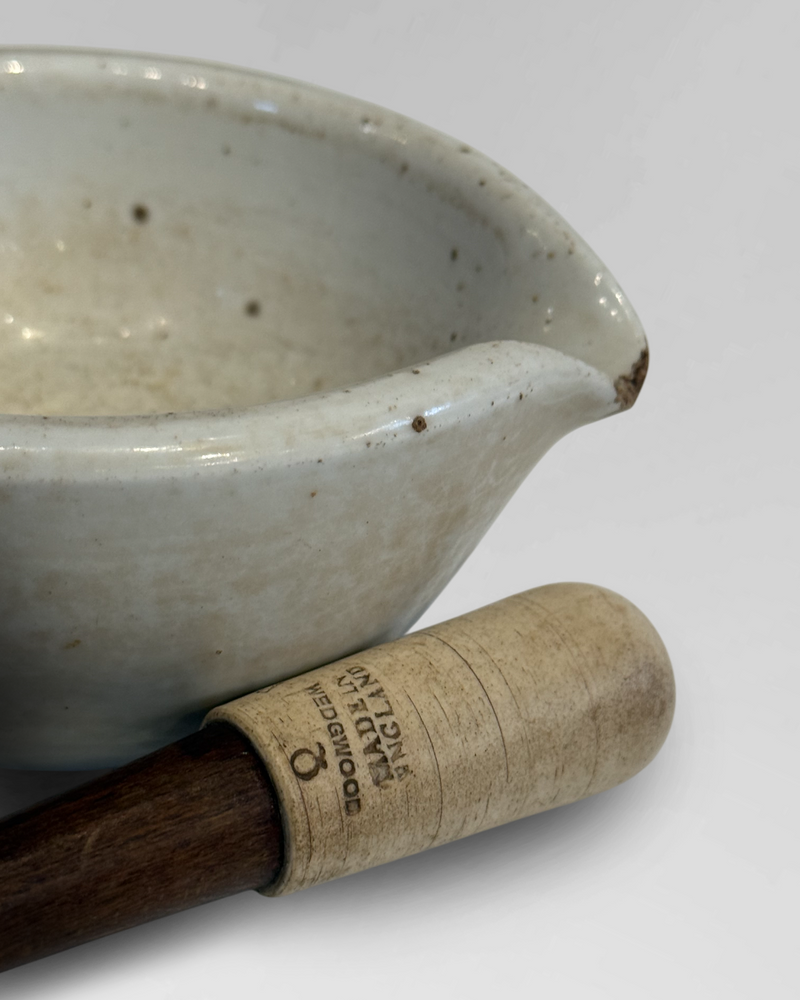 Porcelain mortar and pestle