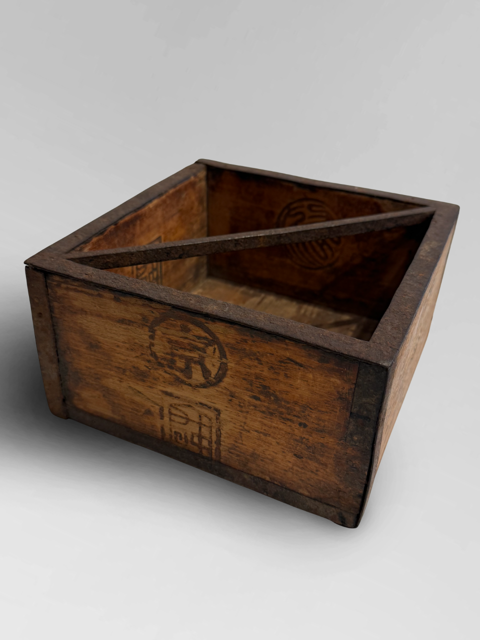 Japanese measuring box 1