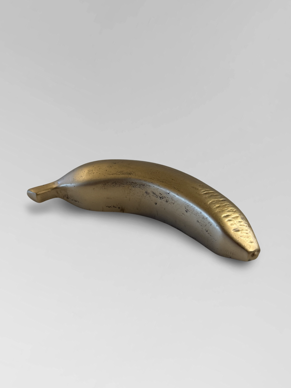Cast bronze banana