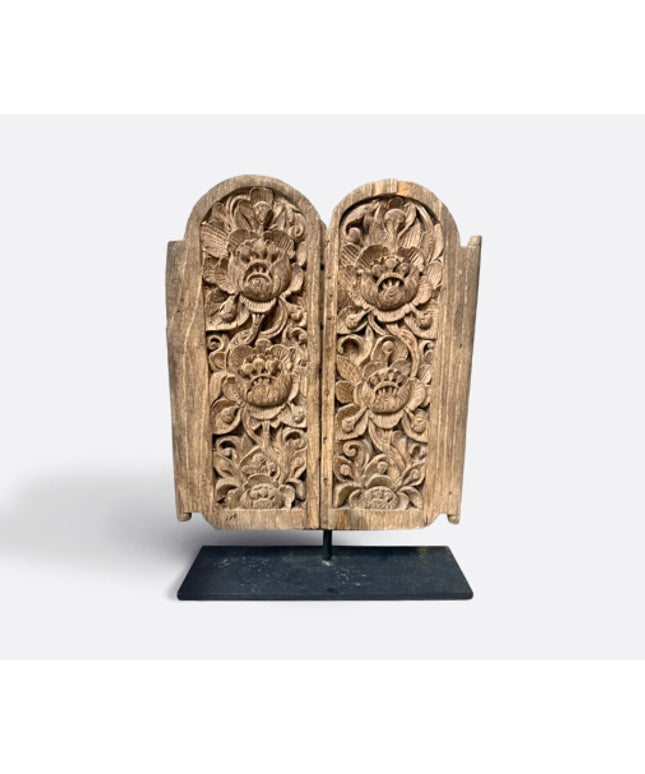 Small pair of Balinese temple doors, from a home shrine, early 1900s