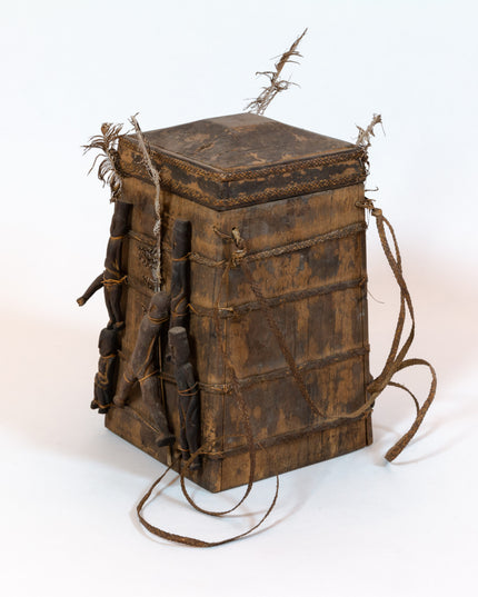 Lupong Manang, Shaman Backpack